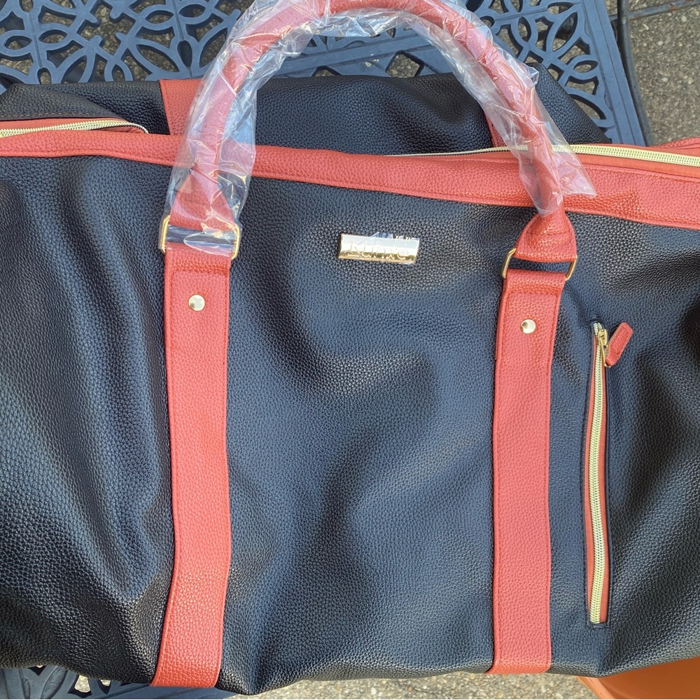 Luhxe Travel “Carry-On” Charcoal Bag